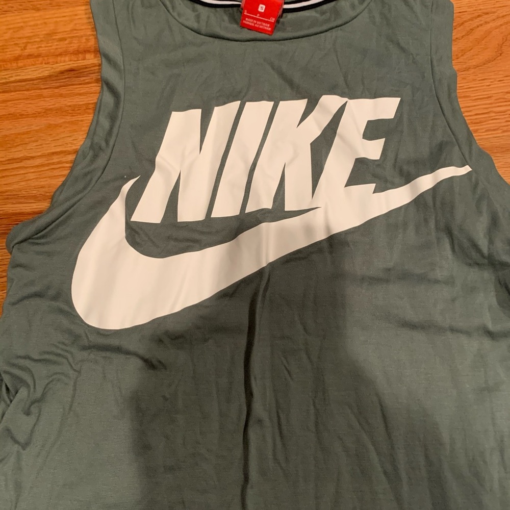 Nike Tank